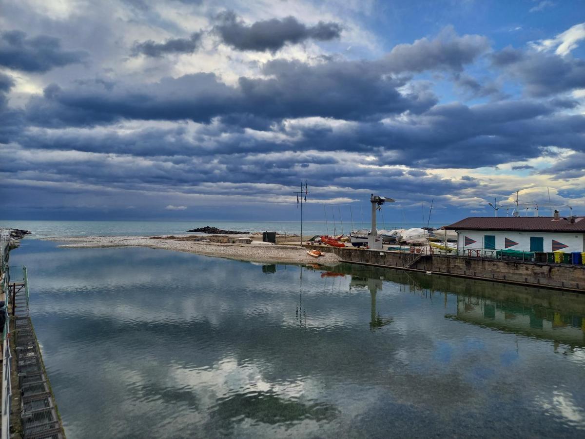 Apartment Bilocale Climatizzato A 850m Dalla Casa Katia